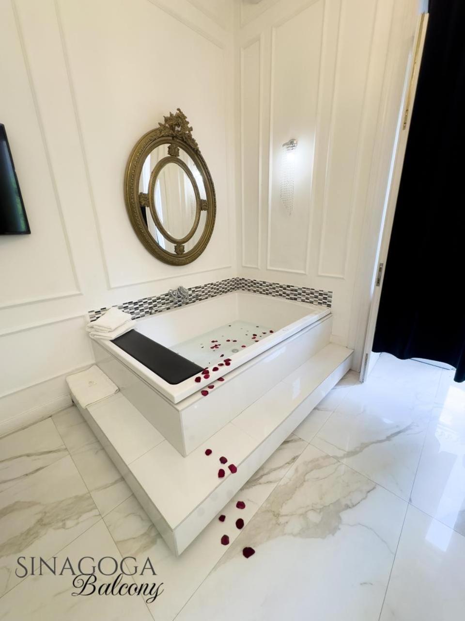 Апартаменты Jacuzzi Sinagoga View Будапешт Экстерьер фото